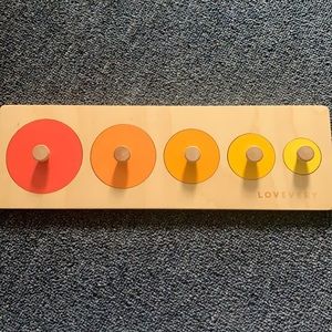 Lovevery Montessori Puzzle